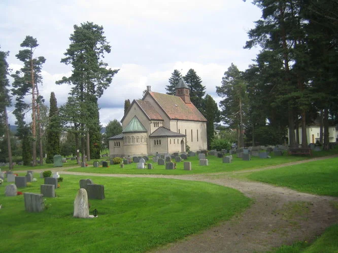 Gimsøy kirke. Foto.
